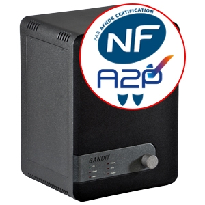 Générateur de brouillard avec buse verticale